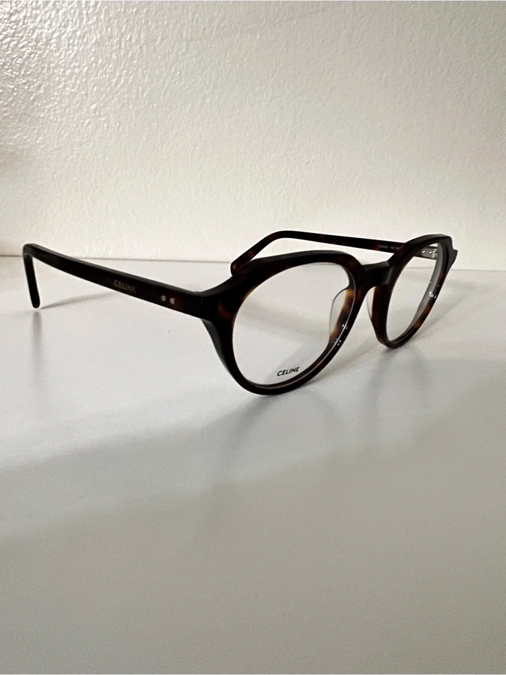Celine timeless round